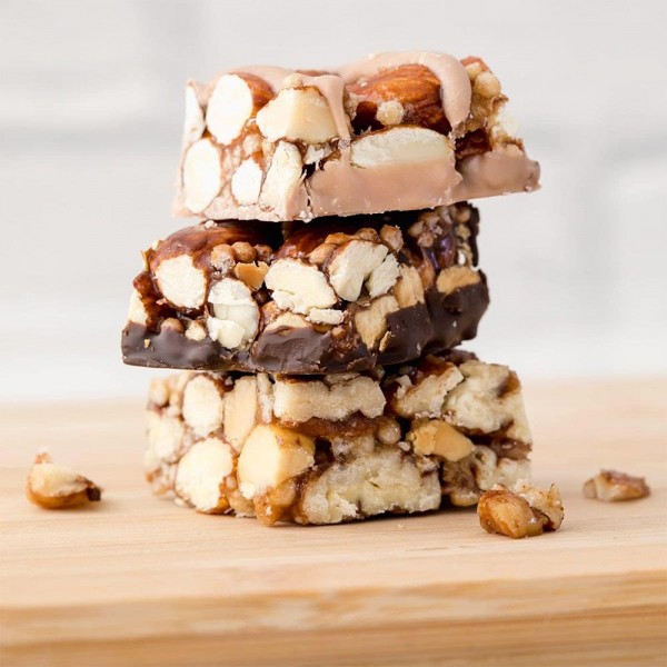 KIND Dark Chocolate Nuts & Sea Salt - 12 x 40g
